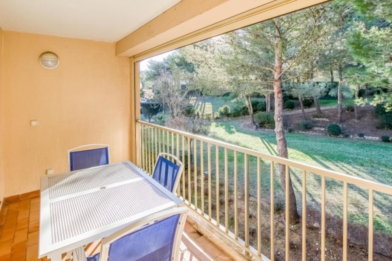 Flat With Swimming Pool Near The Beach Sanary-sur-Mer Zewnętrze zdjęcie